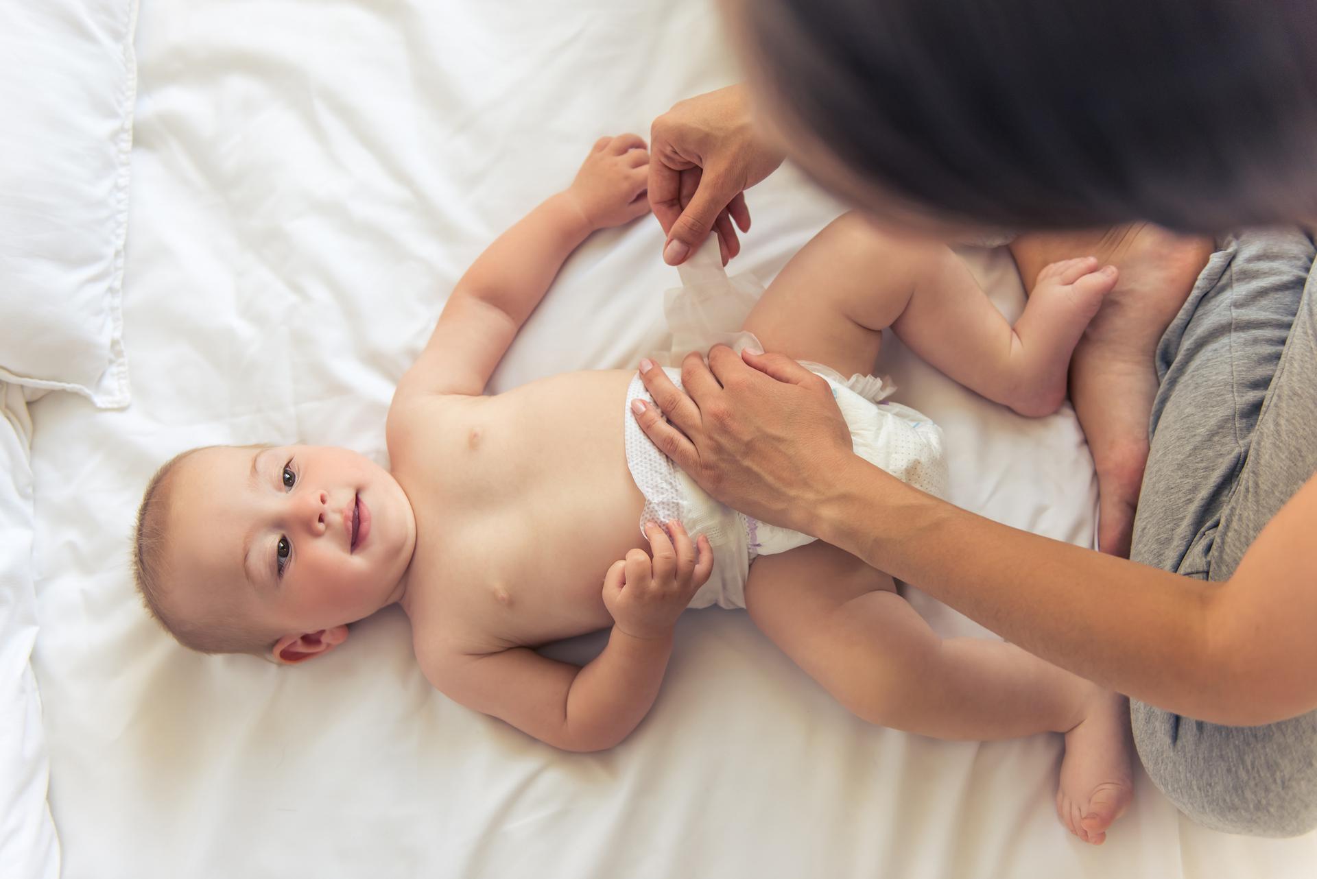 pampers podraznil kikutka pępowiny