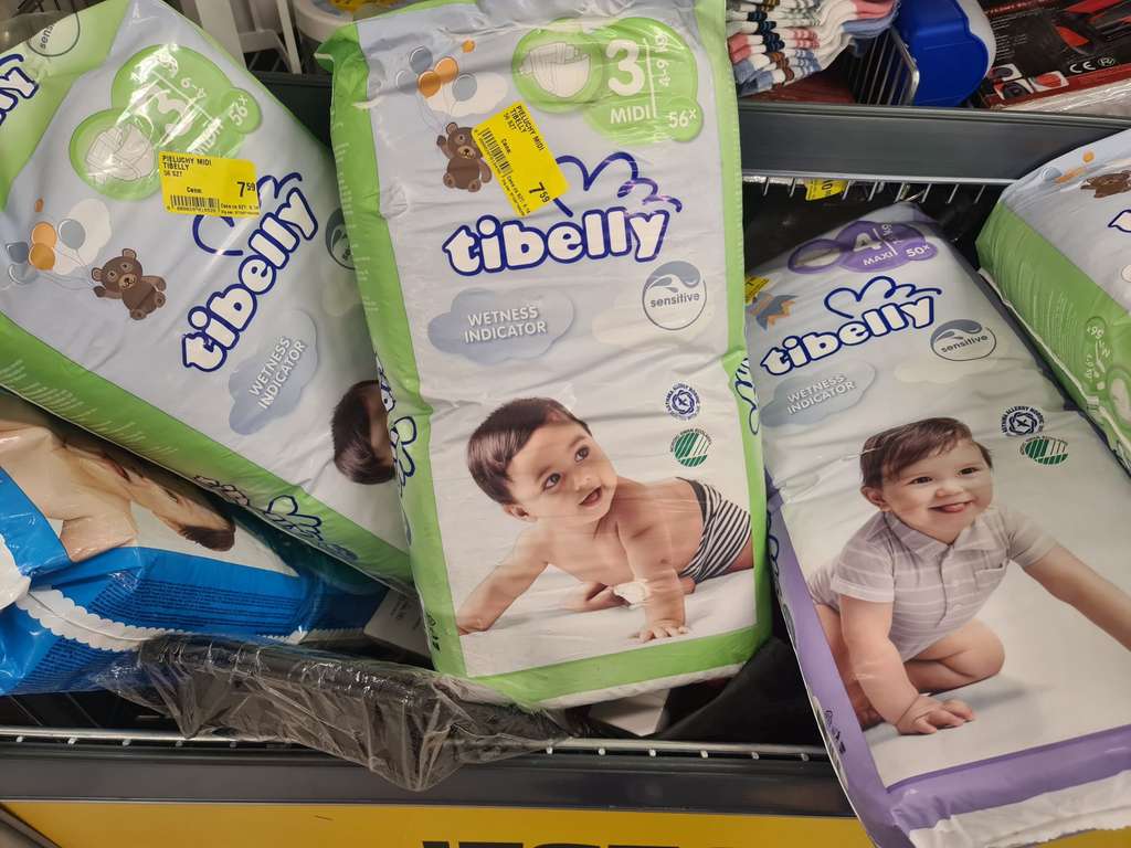 pampers pieluchy na basen